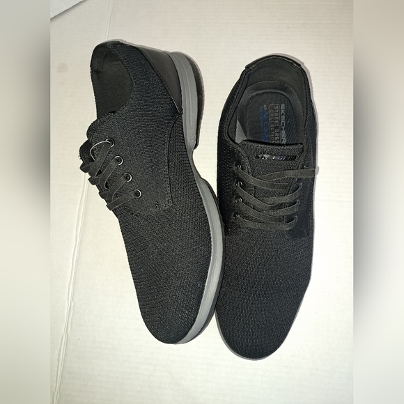 Skechers Men's Darlow Velogo Shoes Size 15 - Picture 4 of 16